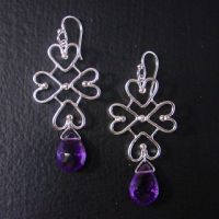 【19】 揺れるピアス